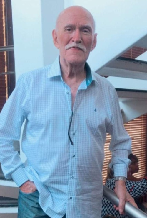 WhatsApp Image 2022-10-19 at 16.53.18.jpeg