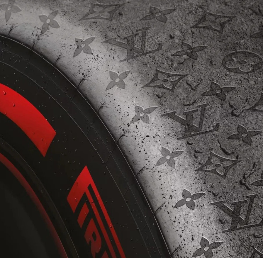 WhatsApp Image 2025-02-01 at 14.44.36 (1).jpeg